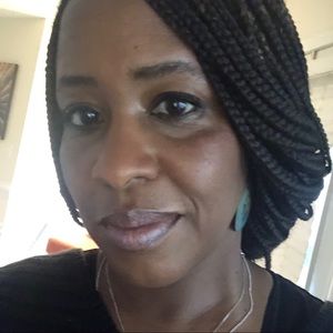 Meet your Posher, Charlotte